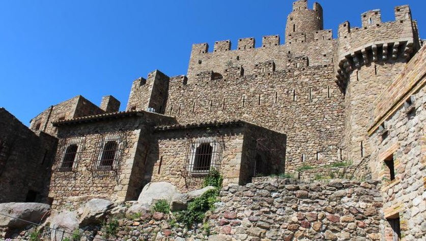Castell de Rocabertí, Spain